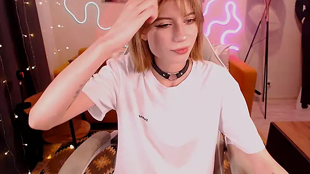 Sweet Richal online show from 10.24.25