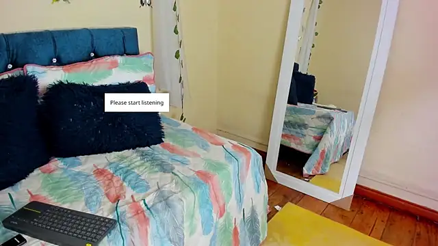 cristalwalker   online show from 10.02.25