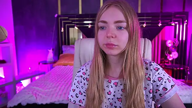 EmilySunshineS online show from 01.14.26