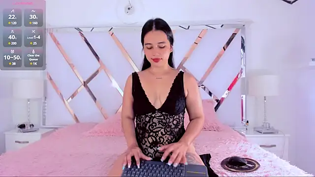 naughty  sara online show from 03.12.25