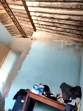 Snapshot of putoso031 chatting on 12.17.24 putoso031 online show from 12.17.24