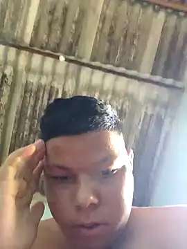 Snapshot of putoso031 chatting on 12.18.24 putoso031 online show from 12.18.24