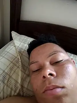 Snapshot of putoso031 chatting on 03.04.25 putoso031 online show from 03.04.25