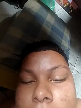 Snapshot of putoso031 chatting on 11.22.25 putoso031 online show from 11.22.25