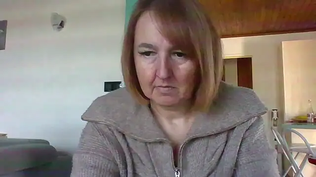 Sandcoq online show from 11.04.25