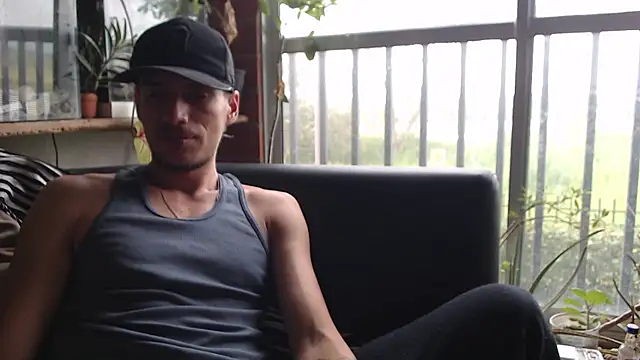 roystonee01 online show from 02.08.26