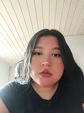 Snapshot of sharyl_24 chatting on 03.21.25 sharyl 24 online show from 03.21.25