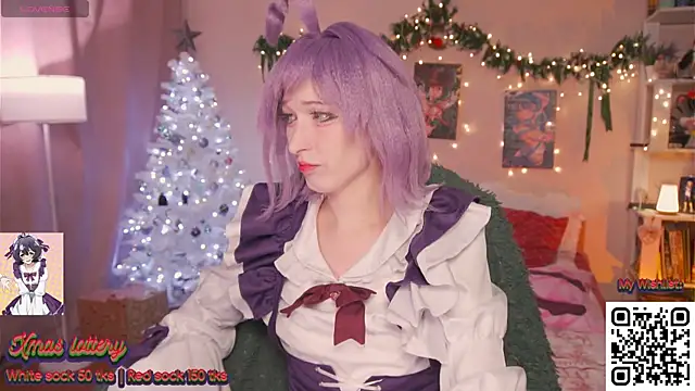 Snapshot of koshkasenpai chatting on 12.21.25 koshkasenpai online show from 12.21.25