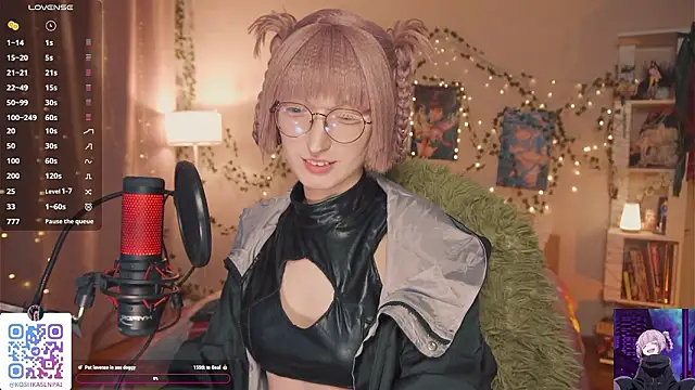 Snapshot of koshkasenpai chatting on 03.02.26 koshkasenpai online show from 03.02.26