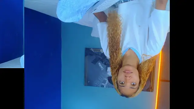 Charlotte Love10 online show from 11.07.25