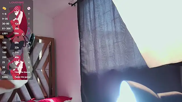 Snapshot of littleayshel chatting on 03.22.25 littleayshel online show from 03.22.25