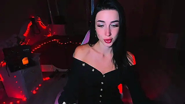 lovely desire online show from 09.10.25