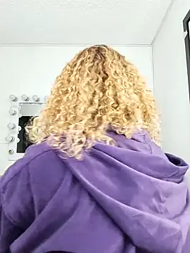 Snapshot of Missbrave1 chatting on 02.08.25 Missbrave1 online show from 02.08.25