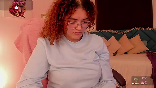 Snapshot of Missbrave1 chatting on 10.15.25 Missbrave1 online show from 10.15.25