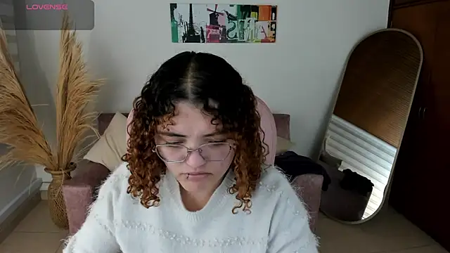 Snapshot of Missbrave1 chatting on 11.22.25 Missbrave1 online show from 11.22.25