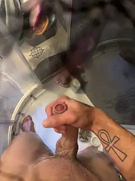 lescro95  online show from 10.16.25