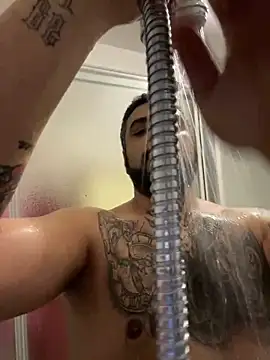 Dikkiduohottt online show from 02.26.25