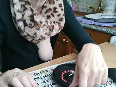 VeneRed online show from 11.02.25