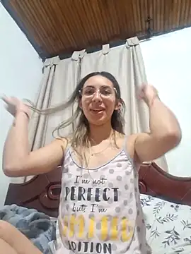 Snapshot of Scarlett_Khan chatting on 01.05.25 Scarlett Khan online show from 01.05.25