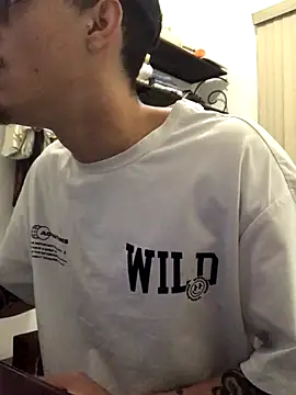 Snapshot of aely155 chatting on 11.05.25 aely155 online show from 11.05.25