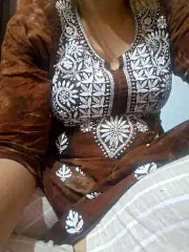 Melody Shyla online show from 12.01.25