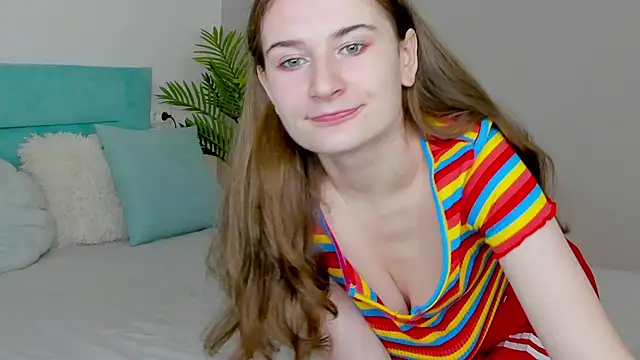 L1ittle kitty  online show from 11.28.25