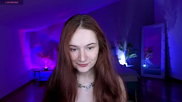 Snapshot of L1ittle_kitty_ chatting on 04.22.26 L1ittle kitty online show from 04.22.26