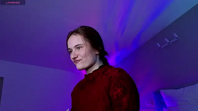 Snapshot of L1ittle_kitty_ chatting on 05.03.26 L1ittle kitty online show from 05.03.26