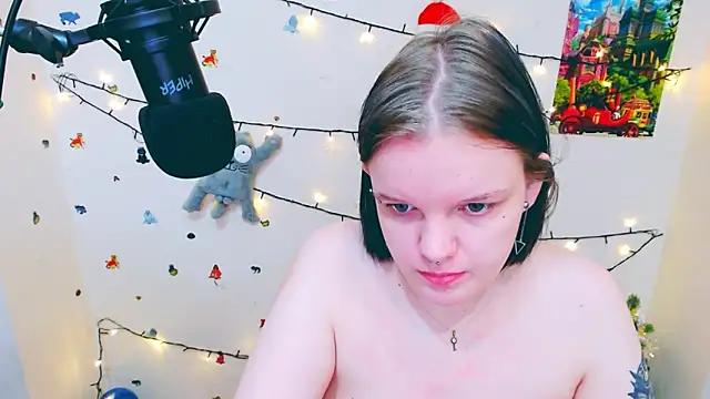 DivaMarisa online show from 12.20.24