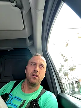 Snapshot of Lecatore80 chatting on 10.21.25 Lecatore80 online show from 10.21.25