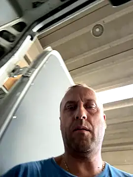 Snapshot of Lecatore80 chatting on 10.28.25 Lecatore80 online show from 10.28.25