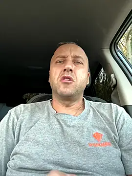 Snapshot of Lecatore80 chatting on 11.04.25 Lecatore80 online show from 11.04.25