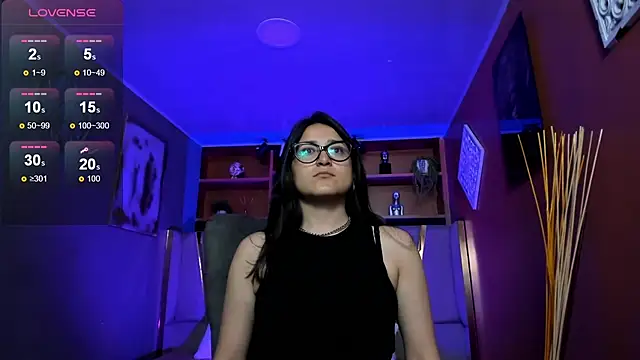 Lucy Williiams online show from 12.04.25