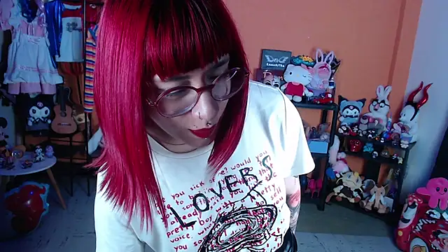 MissMiia2 online show from 02.28.26