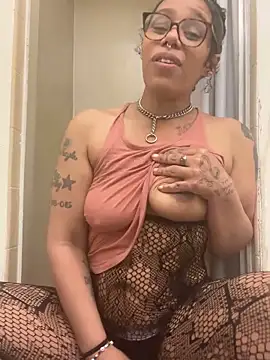 Princess Desirae online show from 05.12.26