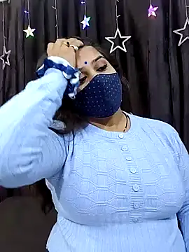 Snapshot of AzadPanchi2024 chatting on 01.15.25 AzadPanchi2024 online show from 01.15.25