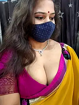 Snapshot of AzadPanchi2024 chatting on 02.14.25 AzadPanchi2024 online show from 02.14.25