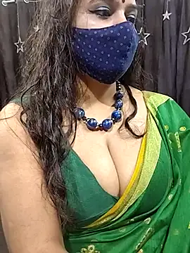 Snapshot of AzadPanchi2024 chatting on 02.18.25 AzadPanchi2024 online show from 02.18.25