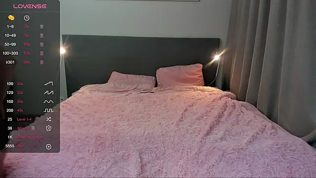 jesssicamooon online show from 11.25.25