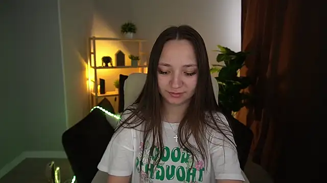 ElysLunar online show from 12.19.24