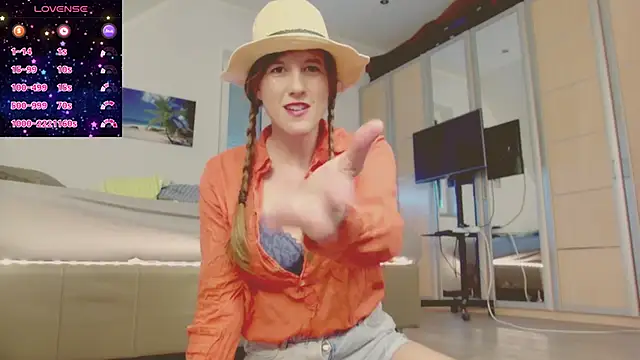 Hexe12346 online show from 03.12.25