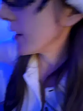 Hexe12346 online show from 11.25.25