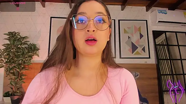 Snapshot of MiaKay1 chatting on 03.15.26 MiaKay1 online show from 03.15.26