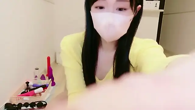 Snapshot of IORio2 chatting on 02.17.26 IORio2 online show from 02.17.26