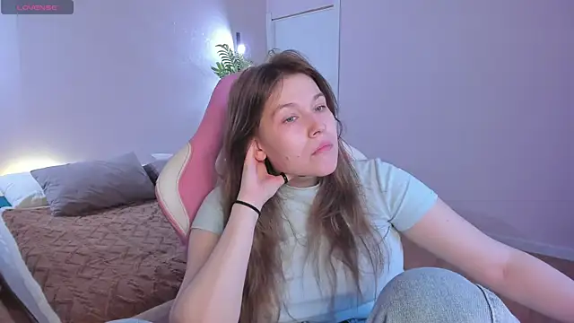 Snapshot of Colleen_Blake chatting on 11.03.25 Colleen Blake online show from 11.03.25