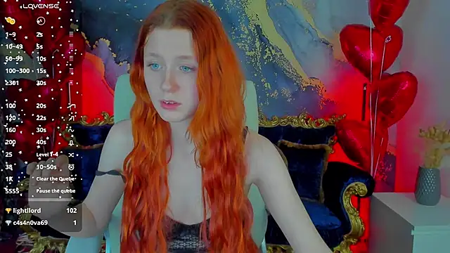 Snapshot of MagicLilu chatting on 02.17.25 MagicLilu online show from 02.17.25