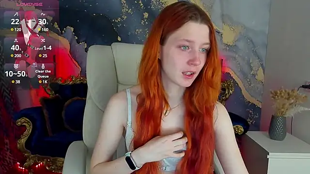 Snapshot of MagicLilu chatting on 03.03.25 MagicLilu online show from 03.03.25