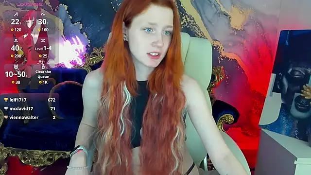 Snapshot of MagicLilu chatting on 03.19.25 MagicLilu online show from 03.19.25