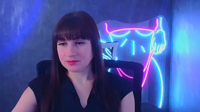 Snapshot of Violla_My chatting on 01.24.25 Violla My online show from 01.24.25