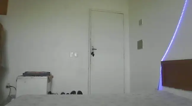 Snapshot of Gabrielleof chatting on 12.02.24 Gabrielleof online show from 12.02.24